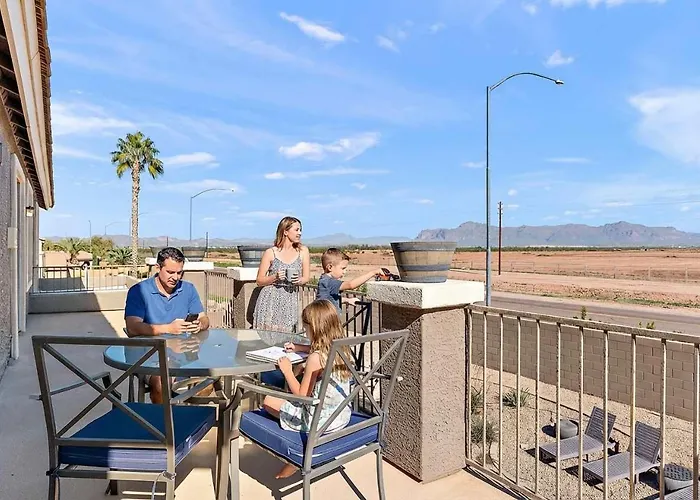 Sleeps 14 Pool Fire Pit Billiards Ev Plug Holiday home Mesa