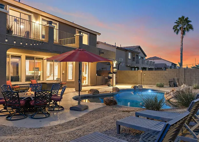 Sleeps 14 Pool Fire Pit Billiards Ev Plug Holiday home