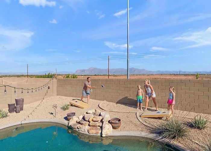Sleeps 14 Pool Fire Pit Billiards Ev Plug Holiday home Mesa